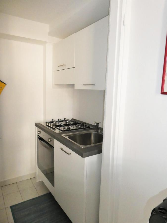 Centrale Appartamento Su Due Livelli "3" Turin Exteriör bild